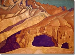 Rocks_with_Buddhistic_Caves-1