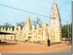 La Gran Mezquita en Bobo-Dioulasso, Burkina Faso-EL CRISOL DE LA CORDURA